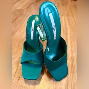 Zara Green Open-Toe Mule Clear Colored Block Heel